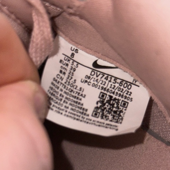 Women’s Nike Dunk Low PRM Pink Oxford Sneakers - Picture 10 of 10